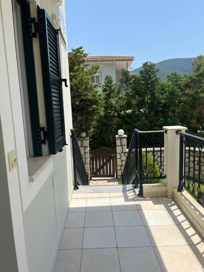 Santa Emelia Aparthotel Vasiliki  Luaran gambar