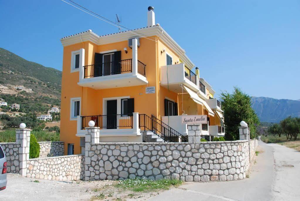 Santa Emelia Aparthotel Vasiliki  Luaran gambar